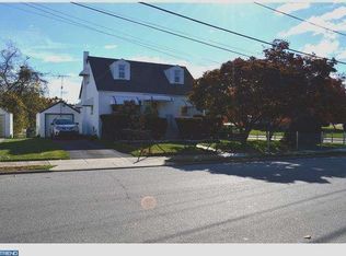 437 W 22nd St, Chester, PA 19013