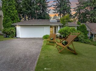 218 SW 327th Pl, Federal Way, WA 98023