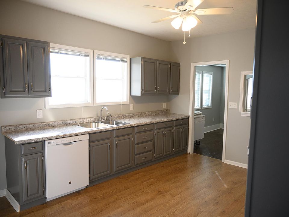 1st image of 3006 Vinton St