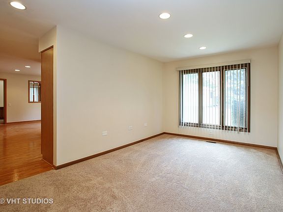 5th image of 128 Tanager Dr