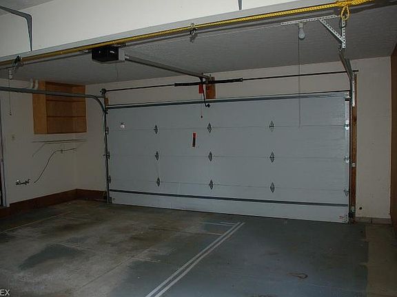 5th image of 903 Tollis Pkwy #7