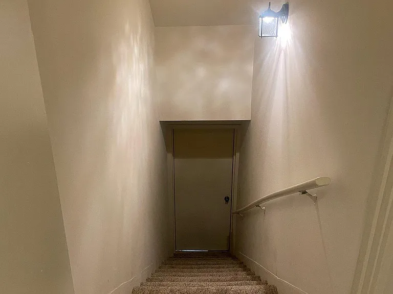 11 Michigan Ave — Photo 15