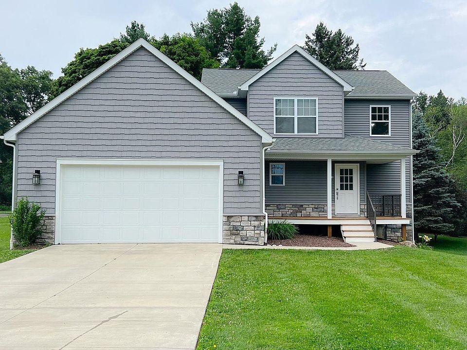1st image of 4233 Island Park Dr