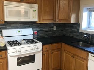 118 Staunton St #1, Yonkers, NY 10704