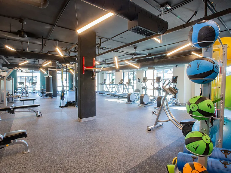 2,300 Square Feet Fitness Center