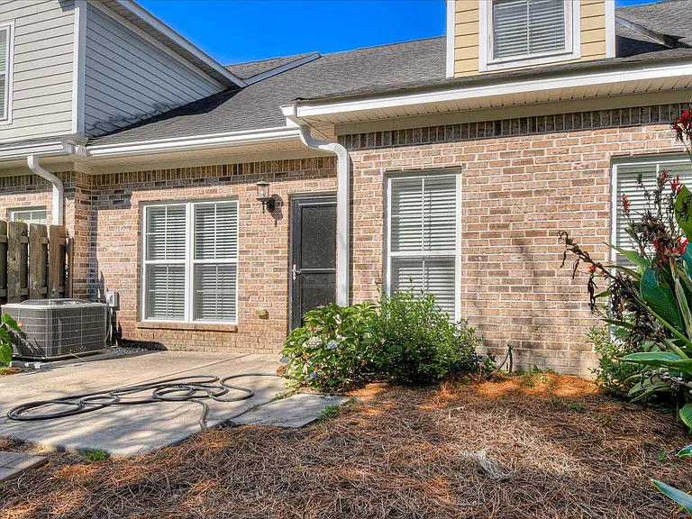317 Buxton Ln — Photo 31