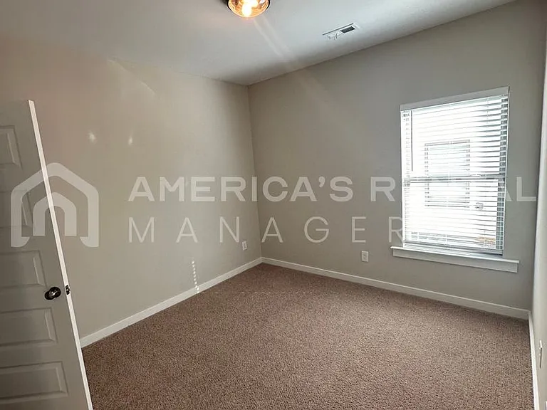 200 County Road 1701 — Photo 18
