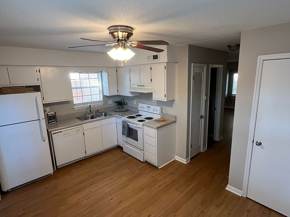 1st image of 1605 Nantahala Blvd