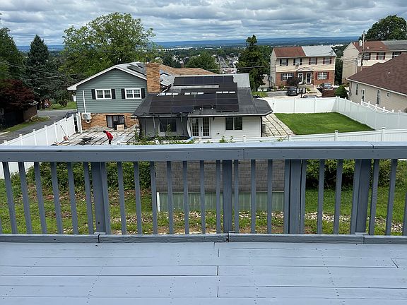 4th image of 1015 E Hamilton St #1