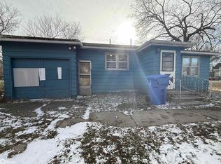 203 E Perry St, Jefferson, IA 50129