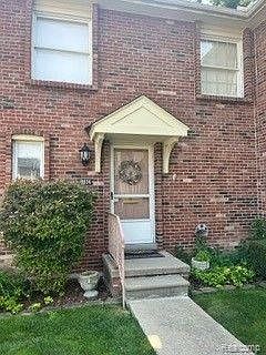 1st image of 19836 N Great Oaks Cir