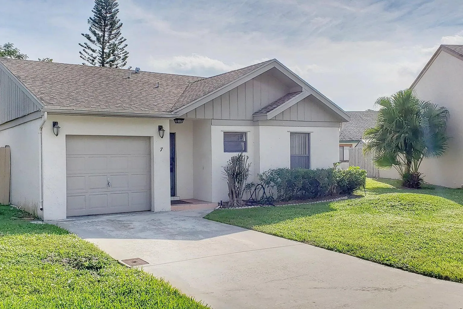2 bed, 2.0 bath, 1087 sqft, $2,450 — Photo 1
