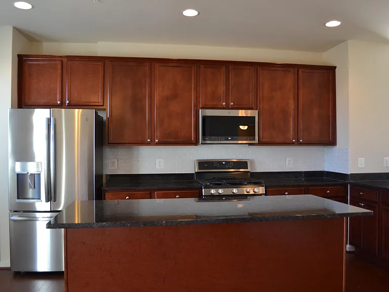 14300 Potomac Heights Ln — Photo 35