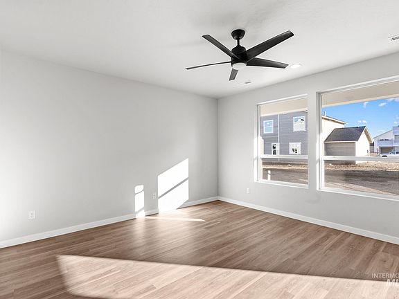 7th image of this home