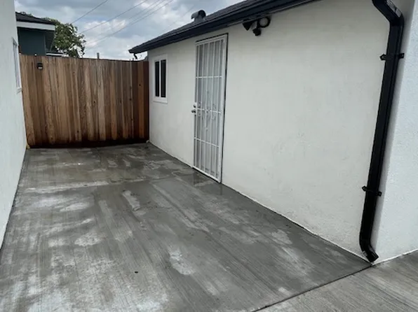 (undisclosed Address), South Gate, CA 90280