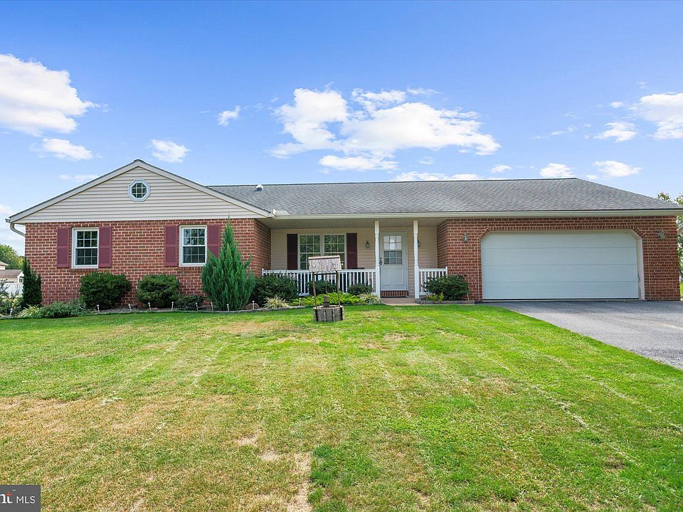 1st image of 111 Oatfield Dr
