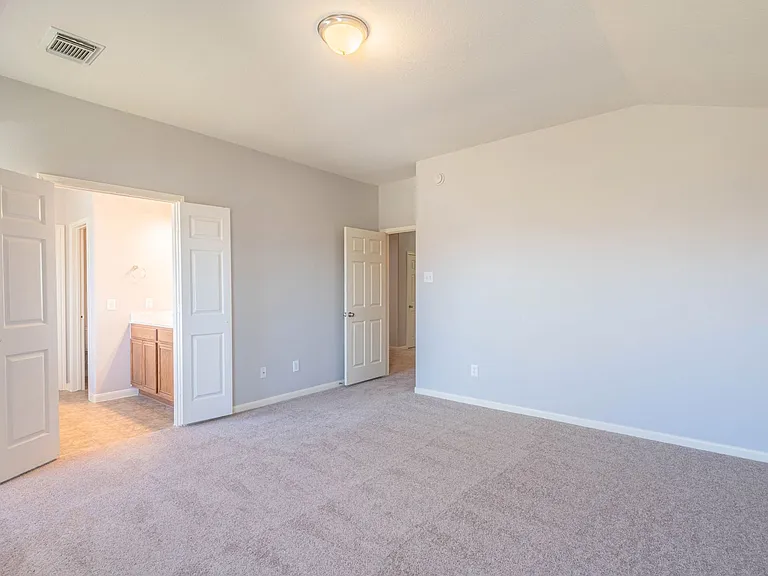 20926 Hamlet Ridge Ln — Photo 9