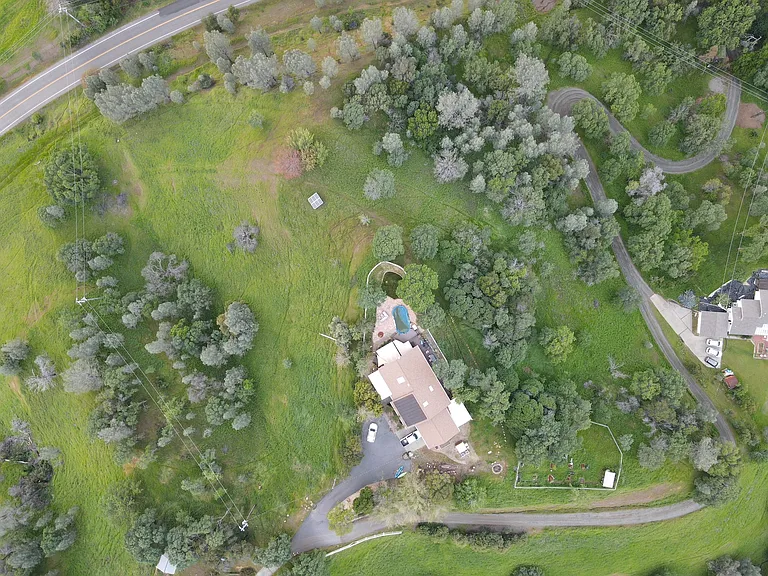 3834 Putah Creek Rd — Photo 31