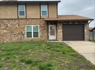 708 Oxen Dr, Belleville, IL 62221