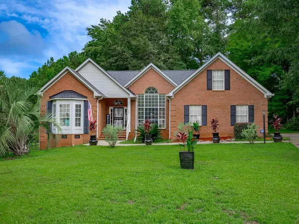 73 Grove Hall Ln, Columbia, SC 29212