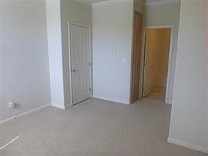 5th image of 5201 Laguna Oaks Dr #134