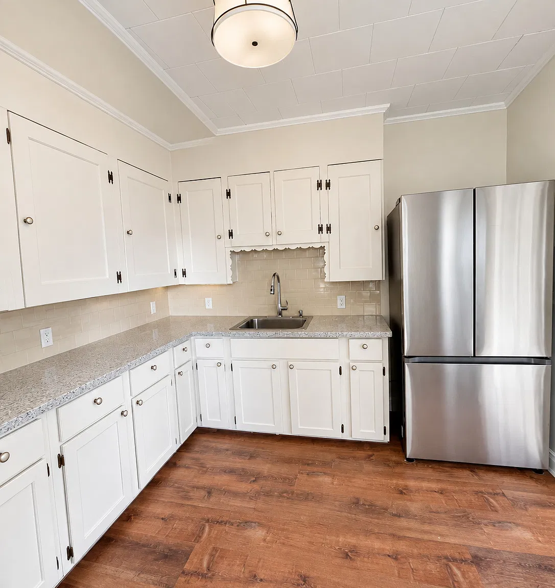 2 bed, 550 sqft, $1,500 — Photo 3