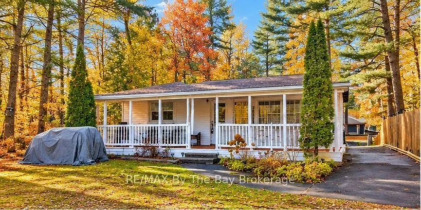 3 bed, $2,000 — Photo 1