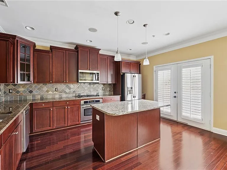 6153 Indian Wood Cir SE — Photo 7