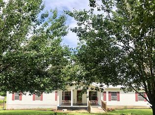 69 Larry Parmer Rd, Poplarville, MS 39470