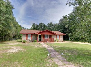 205 Florence Dr, Defuniak Springs, FL 32433