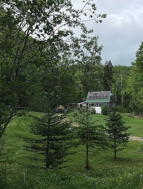 2nd image of 1087 Beaver Brook Rd