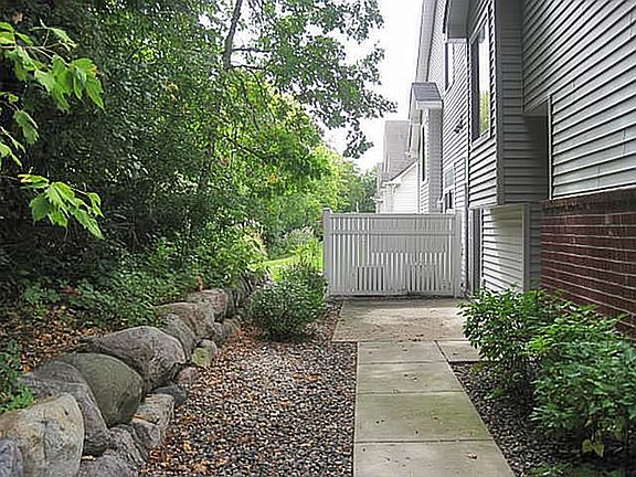 4th image of 8295 Kimball Dr