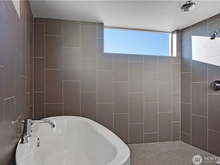 5207 S Willow St — Photo 25