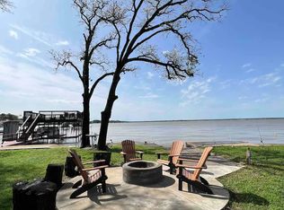 325 Bay Ct, Gun Barrel City, TX 75156