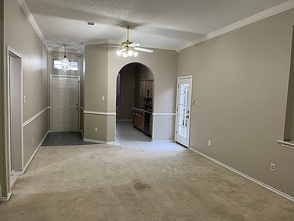 5th image of 1173 Meadow Park Ln