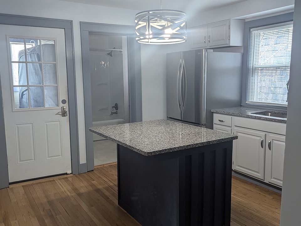 1st image of 71 Colfax Ave #2