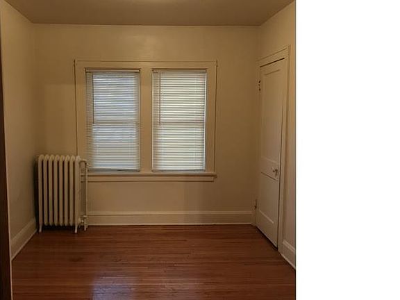 3rd image of 2512 26th Ave N #2