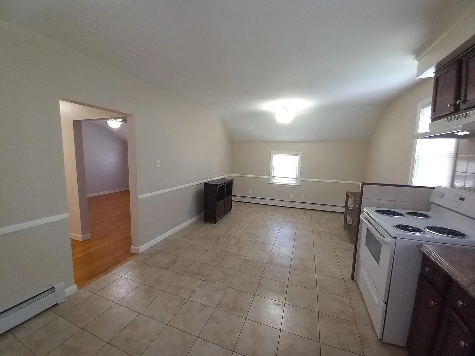 380 Woonasquatucket Ave — Photo 4