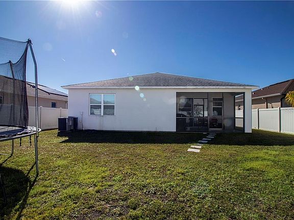 4th image of 10634 Aldo Moro Dr
