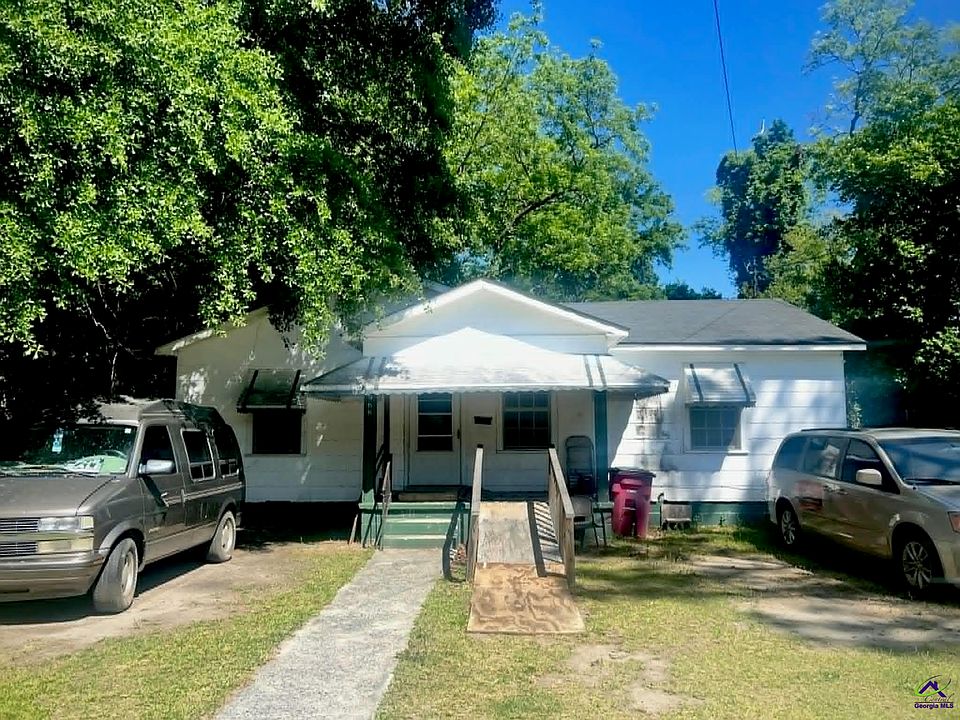 1st image of 966 Wilmar Dr