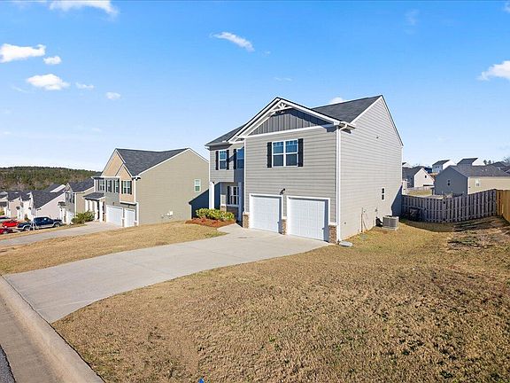 4th image of 3048 Pepperhill Drive