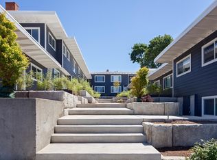 3132 SW Marigold St APT 11, Portland, OR 97219