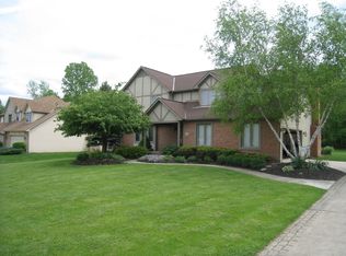 757 Weston Park Dr, Powell, OH