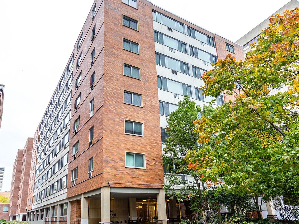 1st image of 1516 Hinman Ave APT 401