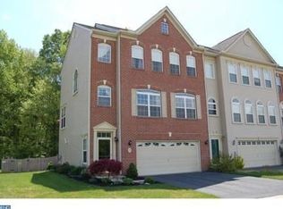 7 Sycamore Ln, Bear, DE 19701