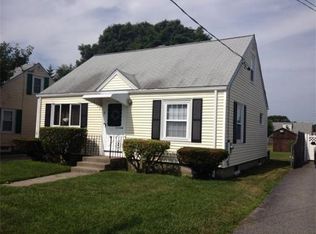 34 Camac St, Pawtucket, RI 02861