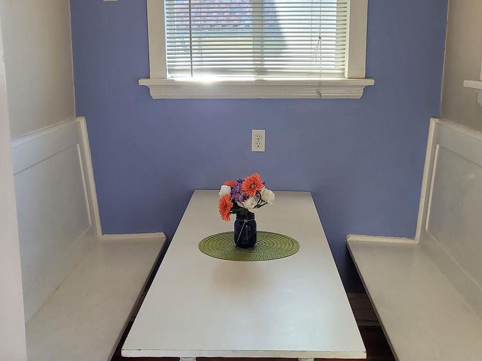 Kitchen Nook