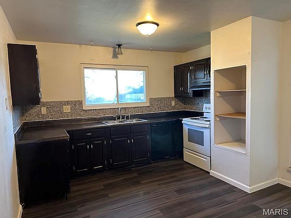 5th image of 5220 Delcastle Dr