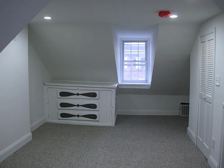 Top Bedroom with built in wardrobe and drawers.