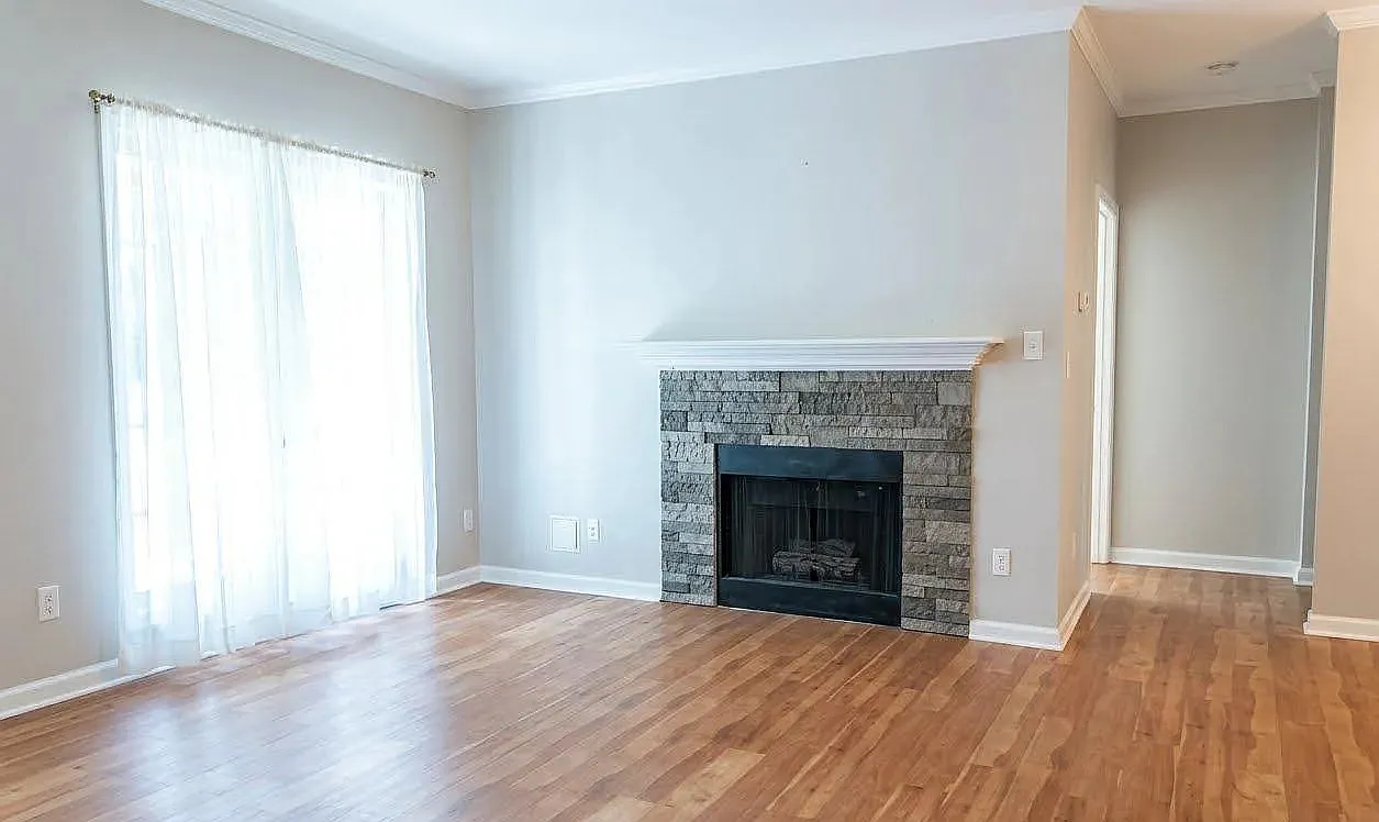 1 bed, 725 sqft, $1,850 — Photo 2